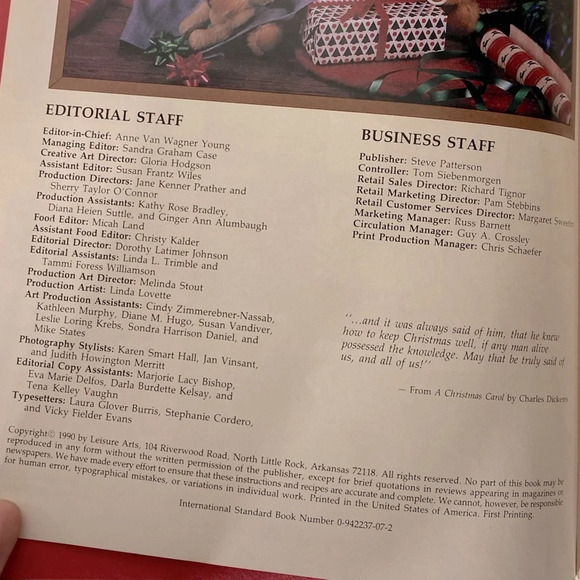 Vintage The  Spirit Of Christmas Creative Holiday Ideas Hardcover Book 4 - Picture 3 of 13